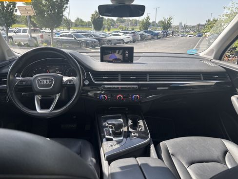 Used 2018 Audi Q7 3.0T Premium Plus AWD/4WD image 29