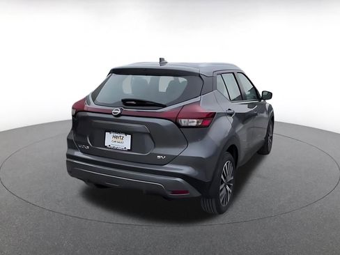 Used 2024 Nissan Kicks SV image 15