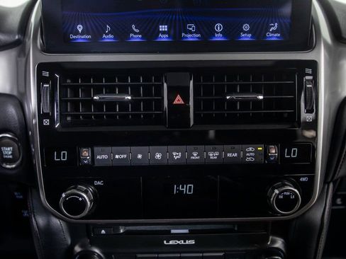 Used 2022 Lexus GX 460 Premium image 35