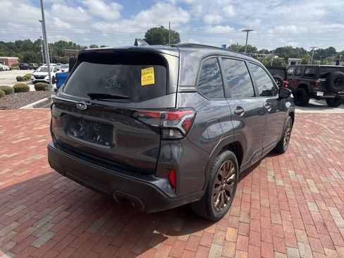 Used 2025 Subaru Forester Sport AWD/4WD image 14