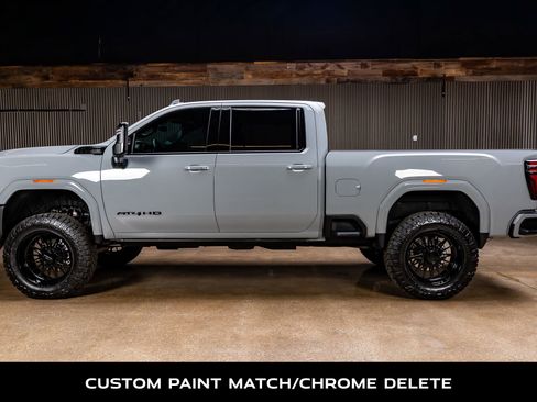 Used 2025 GMC Sierra 2500 AT4 w/ Technology Package image 6