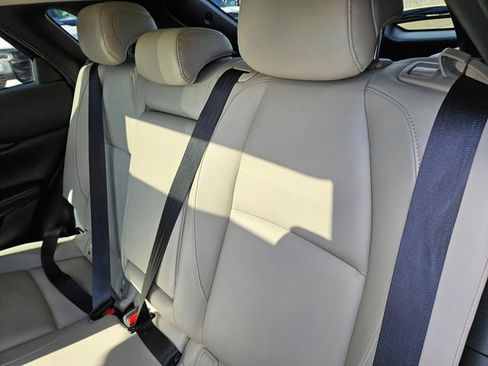 Used 2025 MAZDA CX-30 AWD 2.5 S w/ Preferred Package image 22