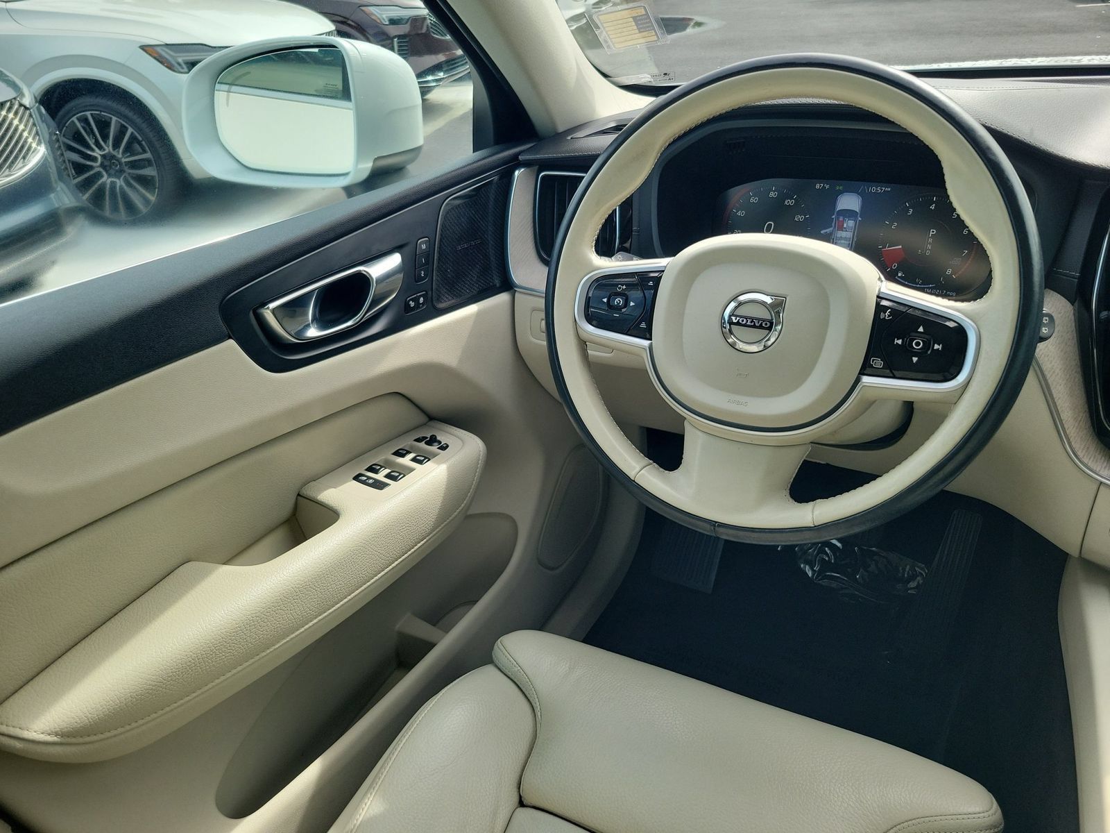 Used 2020 Volvo XC60 T5 Inscription w/ Protection Package Premier FWD image 16