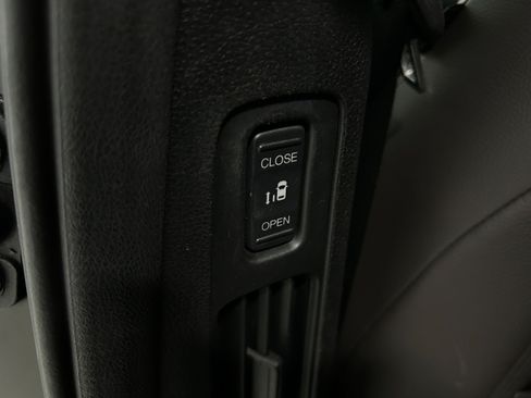 Used 2019 Honda Odyssey EX-L image 28