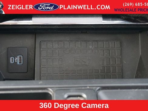 Used 2022 Ford F150 Platinum w/ Equipment Group 701A High AWD/4WD image 23