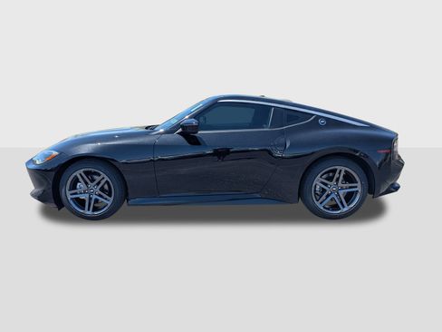 New 2027 Nissan Z Performance RWD image 2