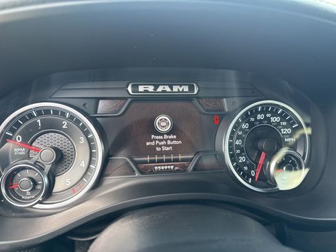 Used 2022 RAM 1500 Laramie image 4