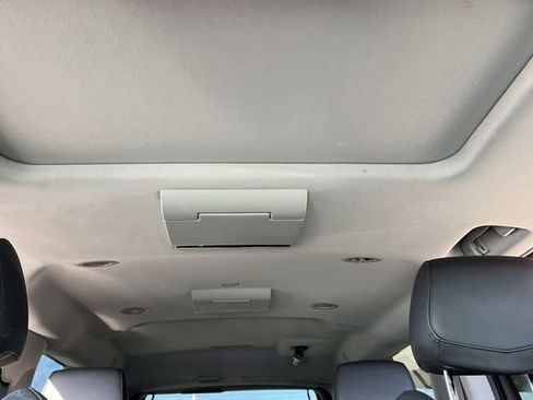 Used 2015 Cadillac Escalade ESV Premium image 14