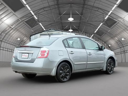 Used 2012 Nissan Sentra 2.0 S image 7