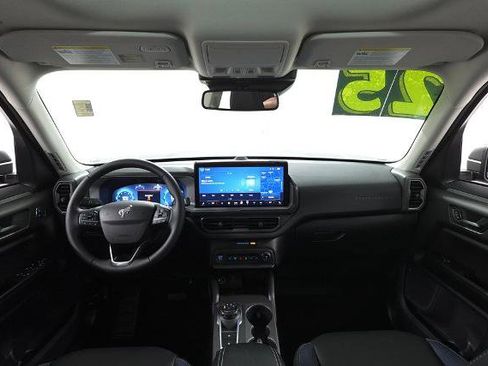 Certified 2025 Ford Bronco Sport Outer Banks w/ Outer Banks Tech Package+ image 7