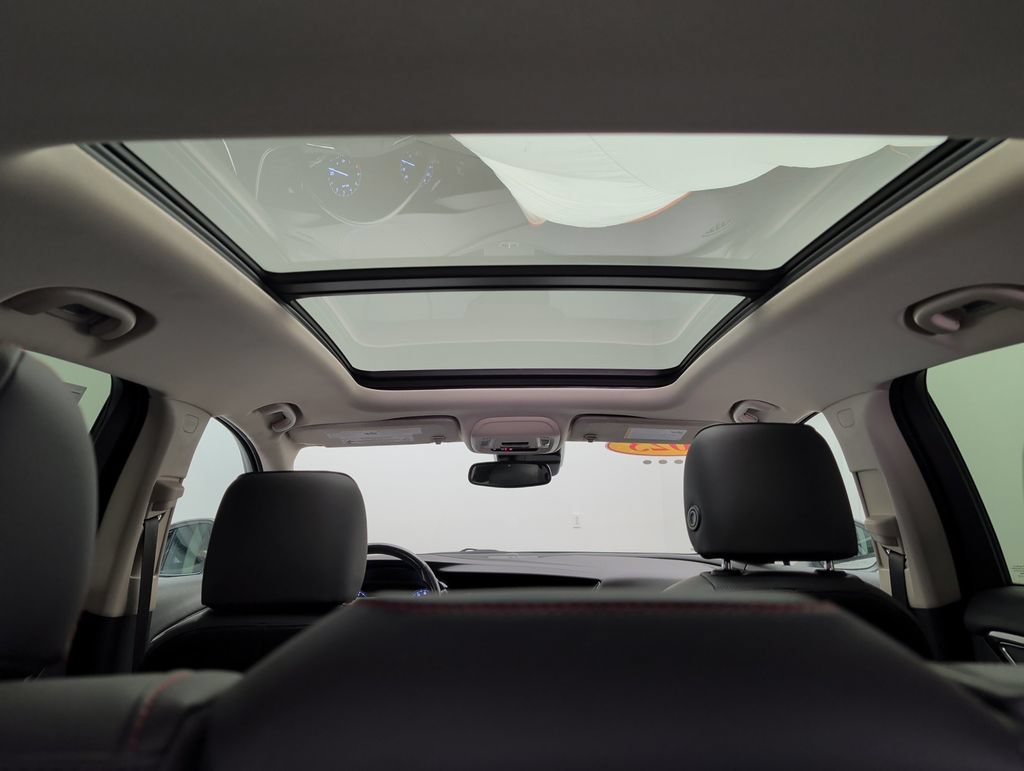 Used 2023 Buick Envision Essence w/ Sport Touring Package AWD/4WD image 30
