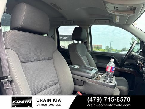 Used 2015 GMC Sierra 1500 SLE w/ SLE Value Package AWD/4WD image 7