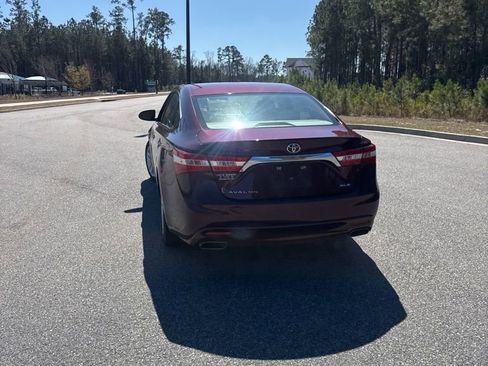 Used 2014 Toyota Avalon XLE image 5