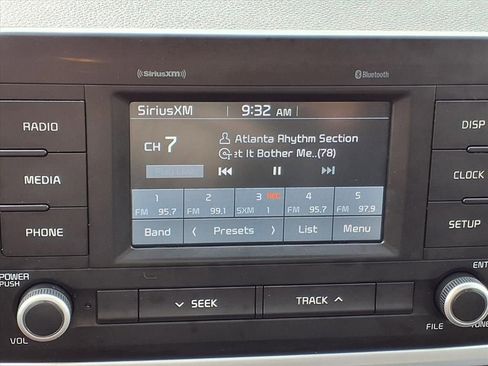 Used 2018 Kia Rio S FWD image 28