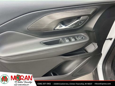 Certified 2024 Chevrolet Equinox LT image 14