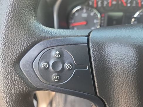 Used 2019 Chevrolet Silverado 1500 Custom w/ Custom Convenience Package AWD/4WD image 20
