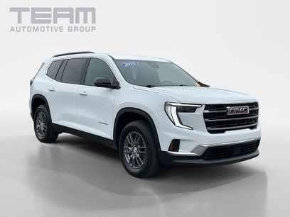 Used 2025 GMC Acadia Elevation