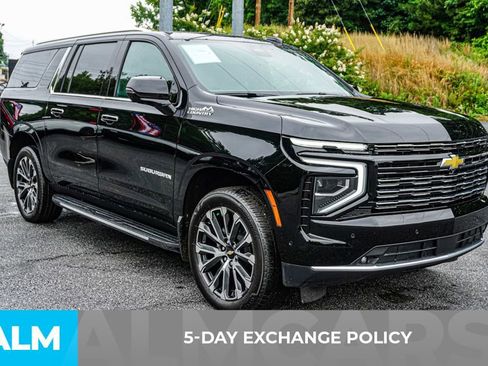 Used 2026 Chevrolet Suburban High Country w/ Sun And Tow Package AWD/4WD image 4