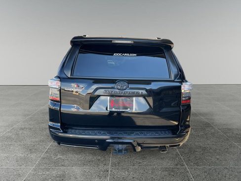 Used 2020 Toyota 4Runner Limited image 5