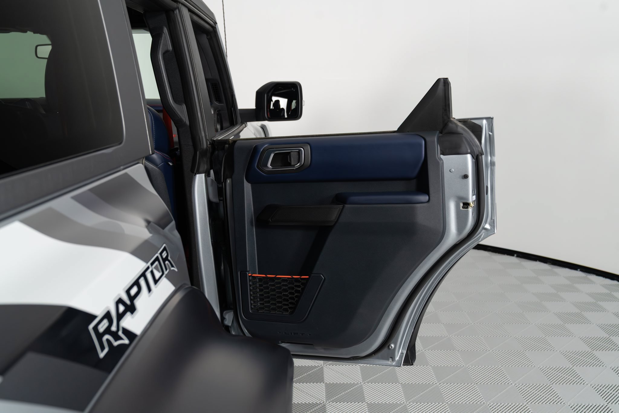 Used 2023 Ford Bronco Raptor AWD/4WD image 44