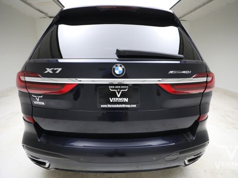 Used 2020 BMW X7 xDrive40i w/ M Sport Package AWD/4WD image 4