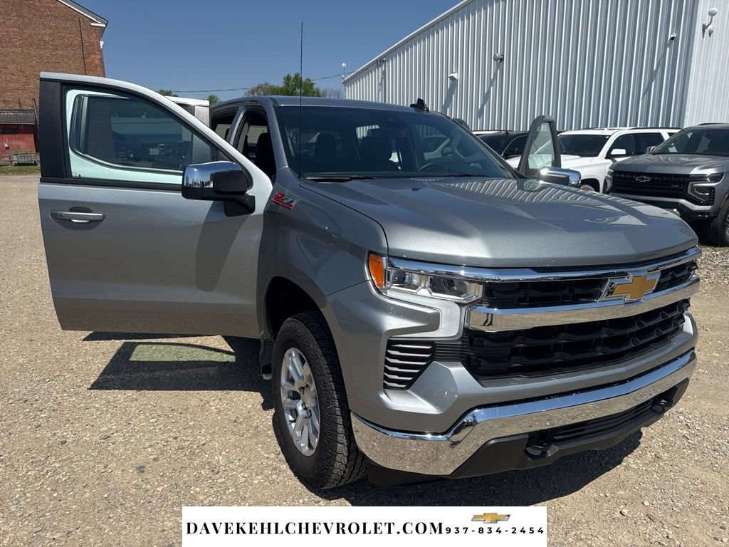 Used 2026 Chevrolet Silverado 1500 LT AWD/4WD image 41
