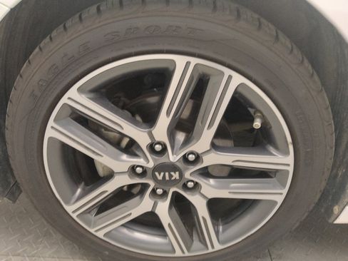 Used 2021 Kia Forte EX image 31