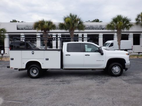 Used 2024 Chevrolet Silverado 3500 W/T w/ WT Convenience Package AWD/4WD image 1