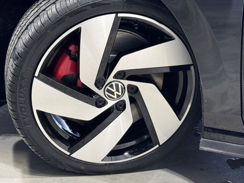 Used 2024 Volkswagen GTI S image 7