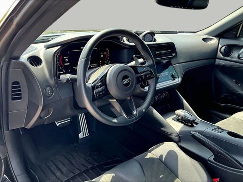 Used 2024 Nissan Z Performance w/ Floor Mat Package RWD image 18
