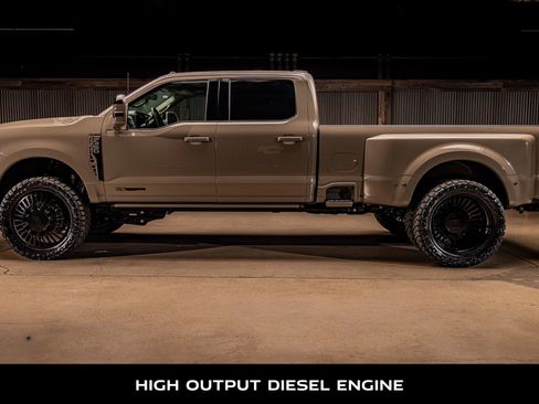 Used 2026 Ford F350 Platinum w/ Platinum Plus Package image 6