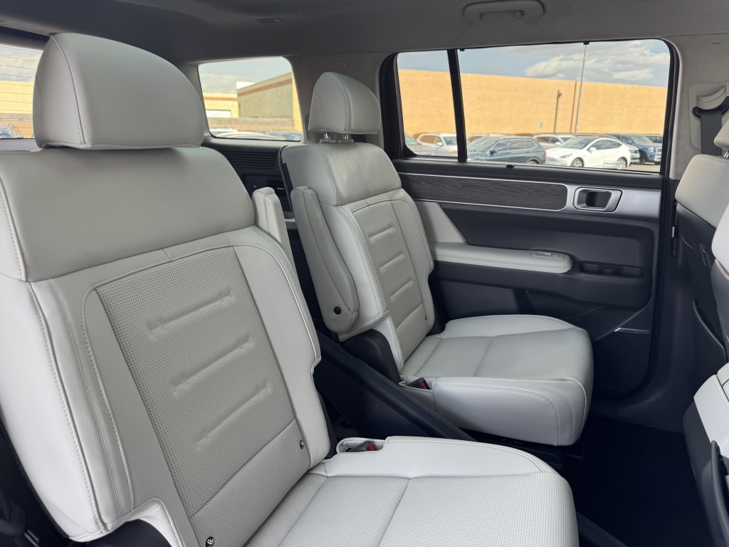 Used 2024 Hyundai Santa Fe Calligraphy FWD image 44