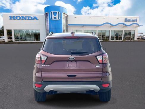 Used 2018 Ford Escape SE AWD/4WD image 4