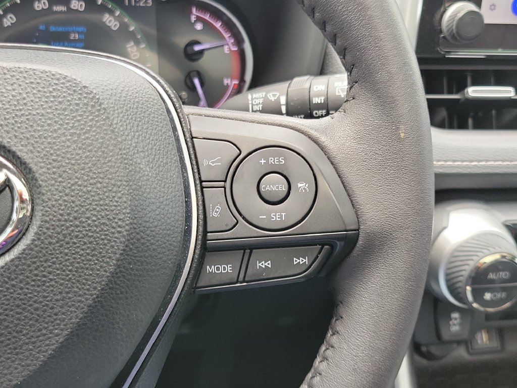 Used 2024 Toyota RAV4 XLE Premium FWD image 22