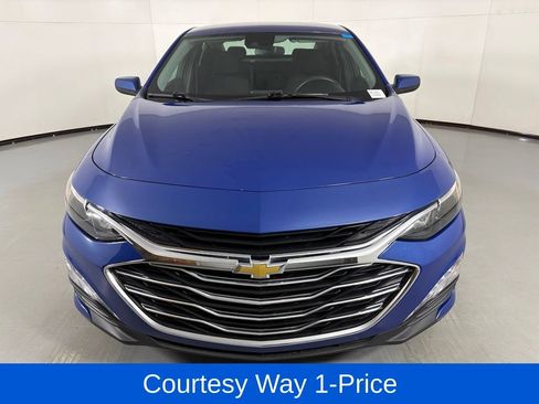 Used 2023 Chevrolet Malibu LT FWD image 4
