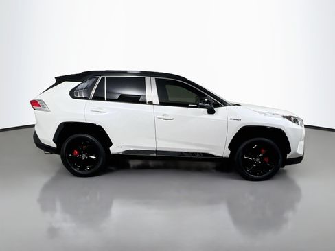 Used 2020 Toyota RAV4 XSE w/ XSE Grade Weather Package AWD/4WD image 3