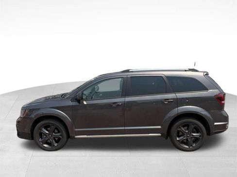 Used 2018 Dodge Journey Crossroad AWD/4WD image 1
