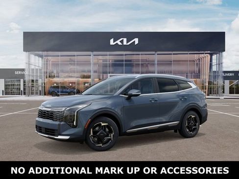 New 2026 Kia Sportage EX image 3