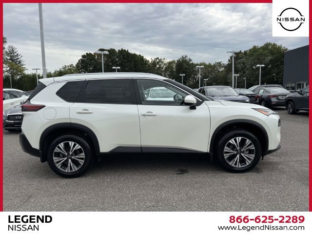 Certified 2023 Nissan Rogue SV w/ SV Premium B Package AWD/4WD image 5