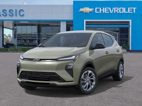 New 2027 Chevrolet Bolt LT w/ Comfort Package FWD image 6