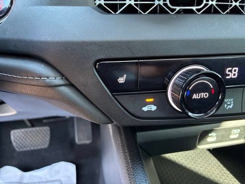 Certified 2023 Honda Accord EX image 12