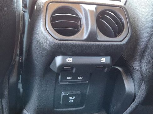 New 2026 Jeep Wrangler Unlimited Rubicon image 20