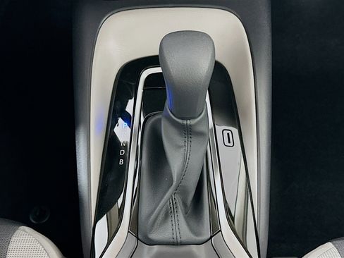 Used 2026 Toyota Corolla LE image 24