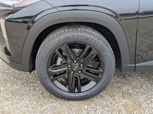 New 2026 Chevrolet Trax ACTIV w/ Sunroof Package image 7