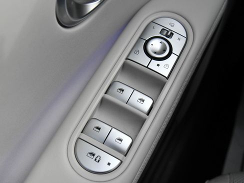 Used 2022 Hyundai Ioniq 5 SEL image 34