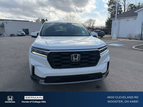 Certified 2025 Honda Pilot EX-L image 2