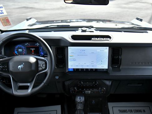 Used 2025 Ford Bronco Big Bend AWD/4WD image 39