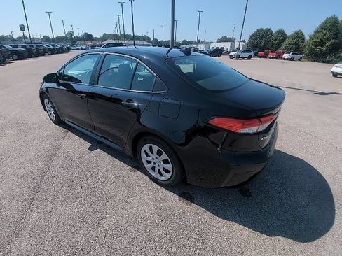 Certified 2026 Toyota Corolla LE FWD image 8