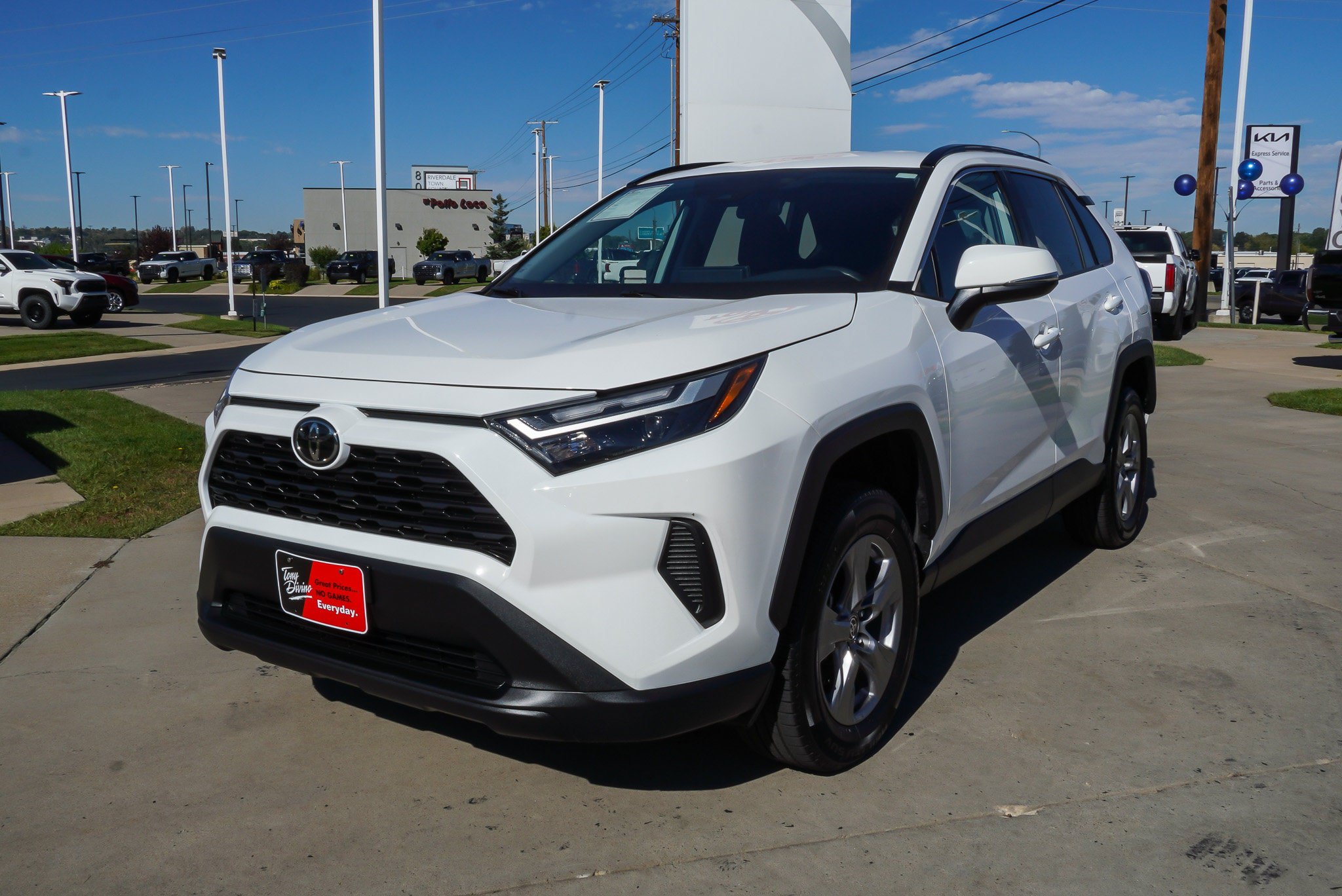 Certified 2024 Toyota RAV4 XLE AWD/4WD image 4
