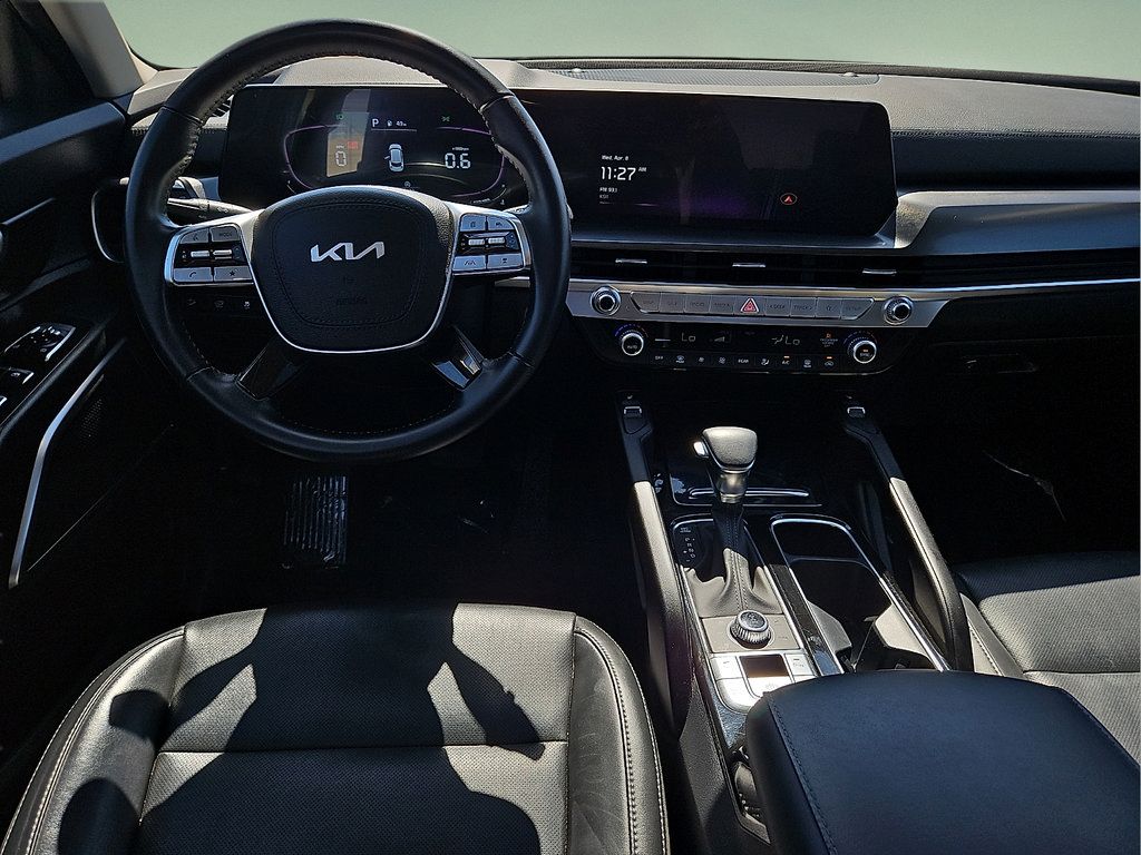 Used 2025 Kia Telluride S AWD/4WD image 16